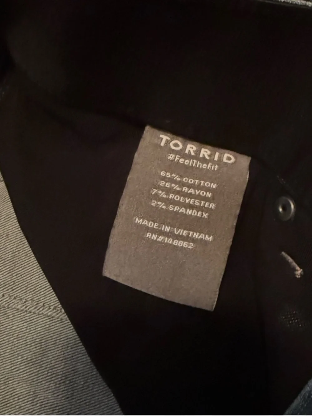 TORRID Bombshell Flare High-Rise in Light Blue Jeans Size 10T (TALL)